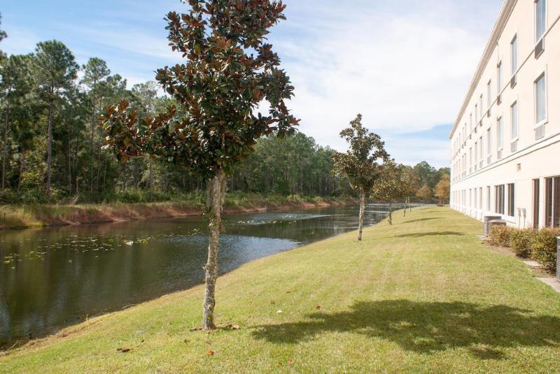 Holiday Inn Express & Suites. By Ihg Fleming Island Exterior photo